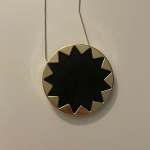 House of Harlow Sunburst Necklace- black